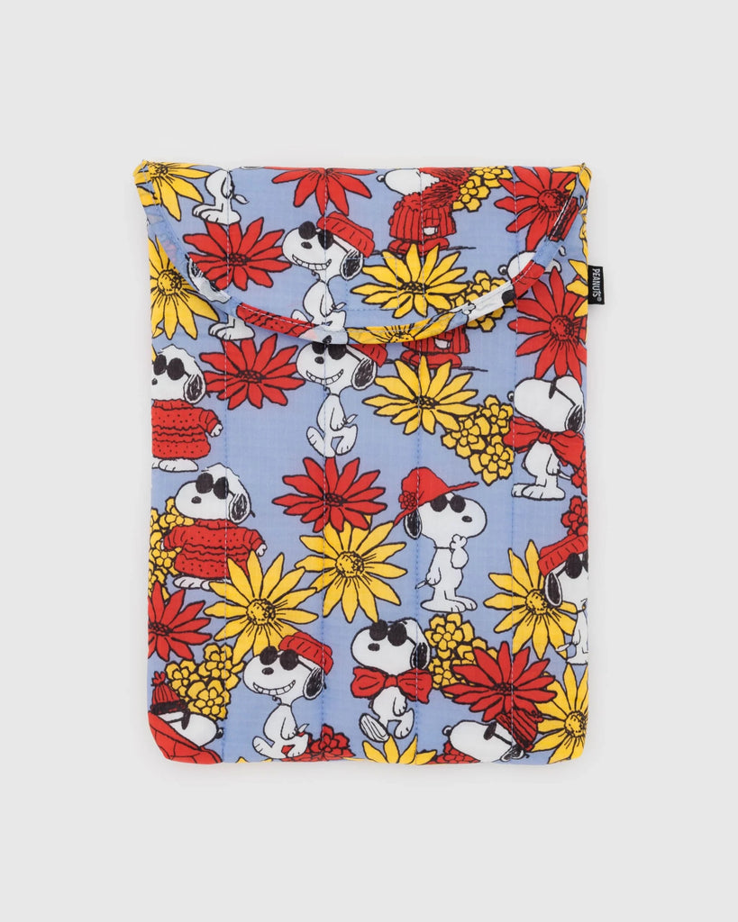 PUFFY LAPTOP SLEEVE, FLORAL SNOOPY 13"/14" — by Baggu