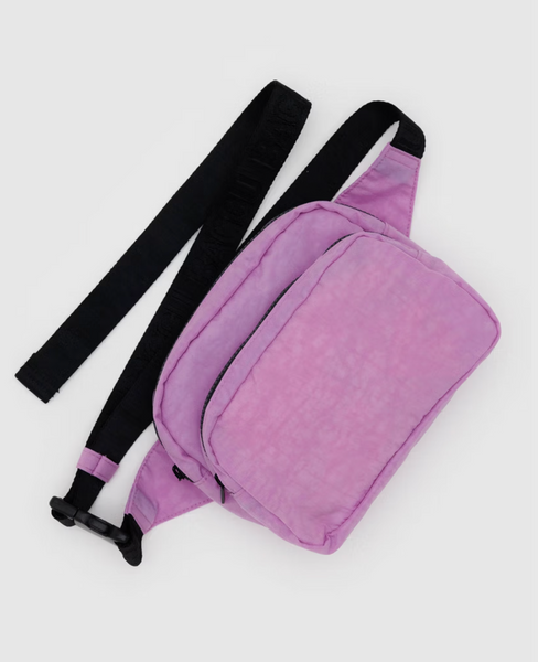 FANNY PACK (PEONY) — by Baggu